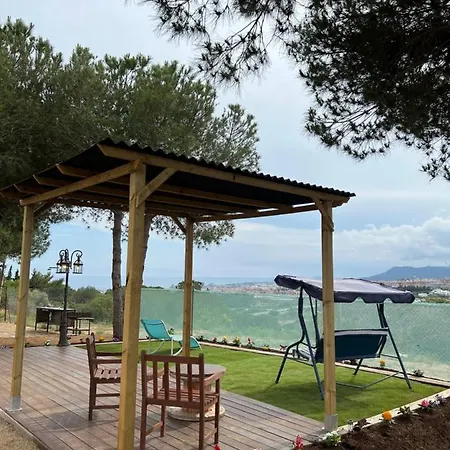 Campo de lujo Private Pool & Nature Mataró